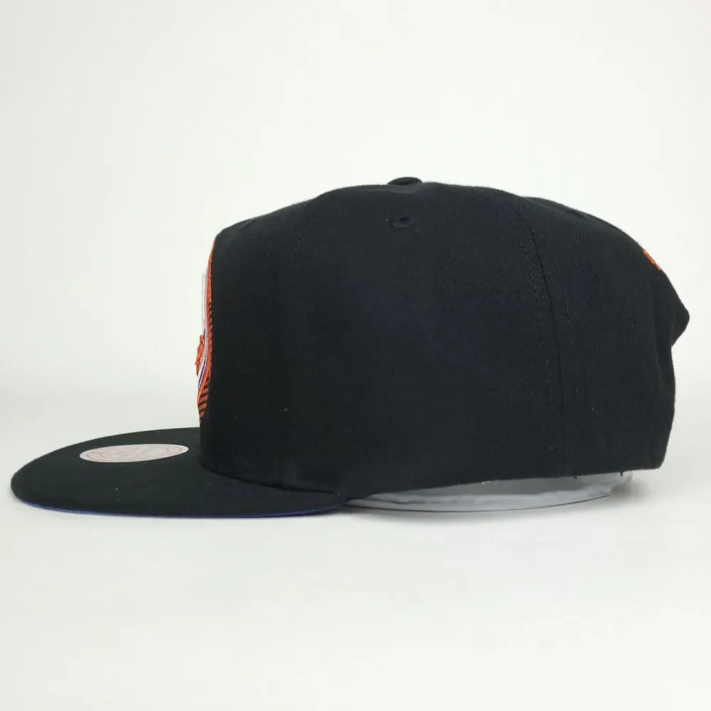 NY Islanders Mitchell & Ness NHL Snapback Hat Cap 3D Logo Gradient Art Black NWT